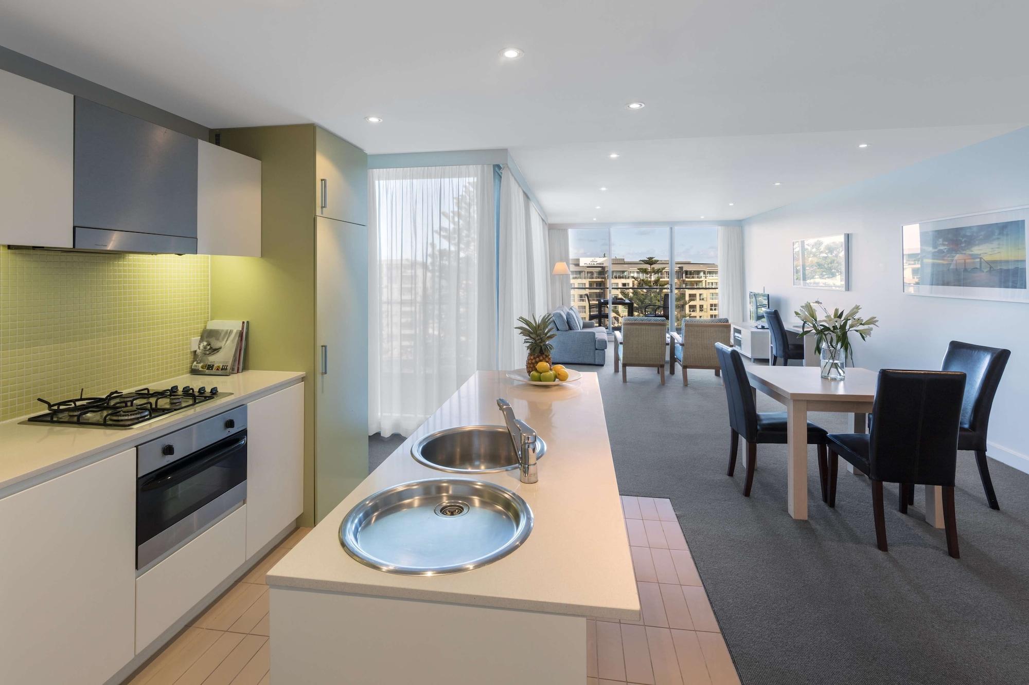Oaks Glenelg Liberty Suites Аделейд Екстериор снимка