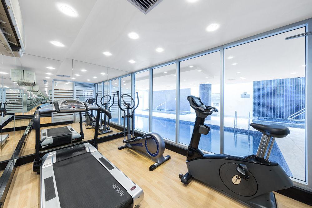 Oaks Glenelg Liberty Suites Аделейд Екстериор снимка