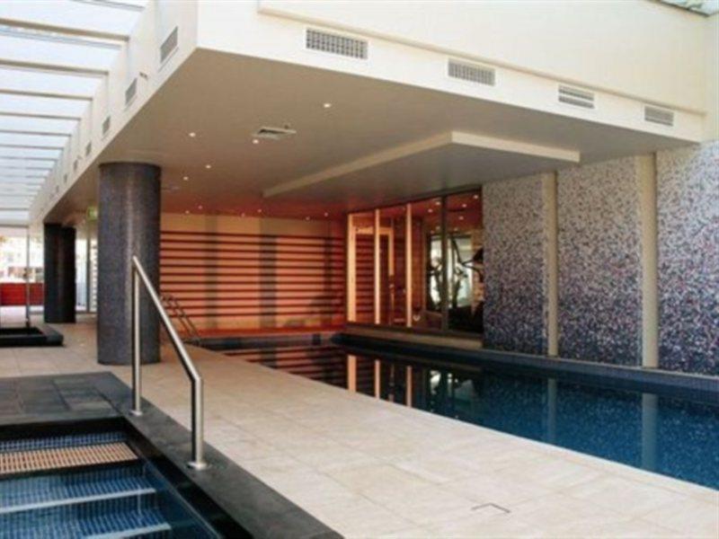 Oaks Glenelg Liberty Suites Аделейд Екстериор снимка