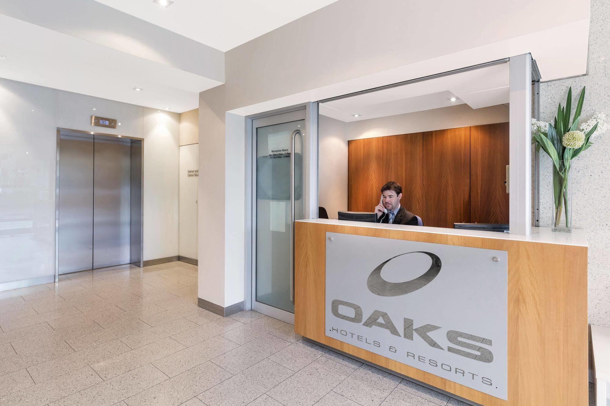 Oaks Glenelg Liberty Suites Аделейд Екстериор снимка