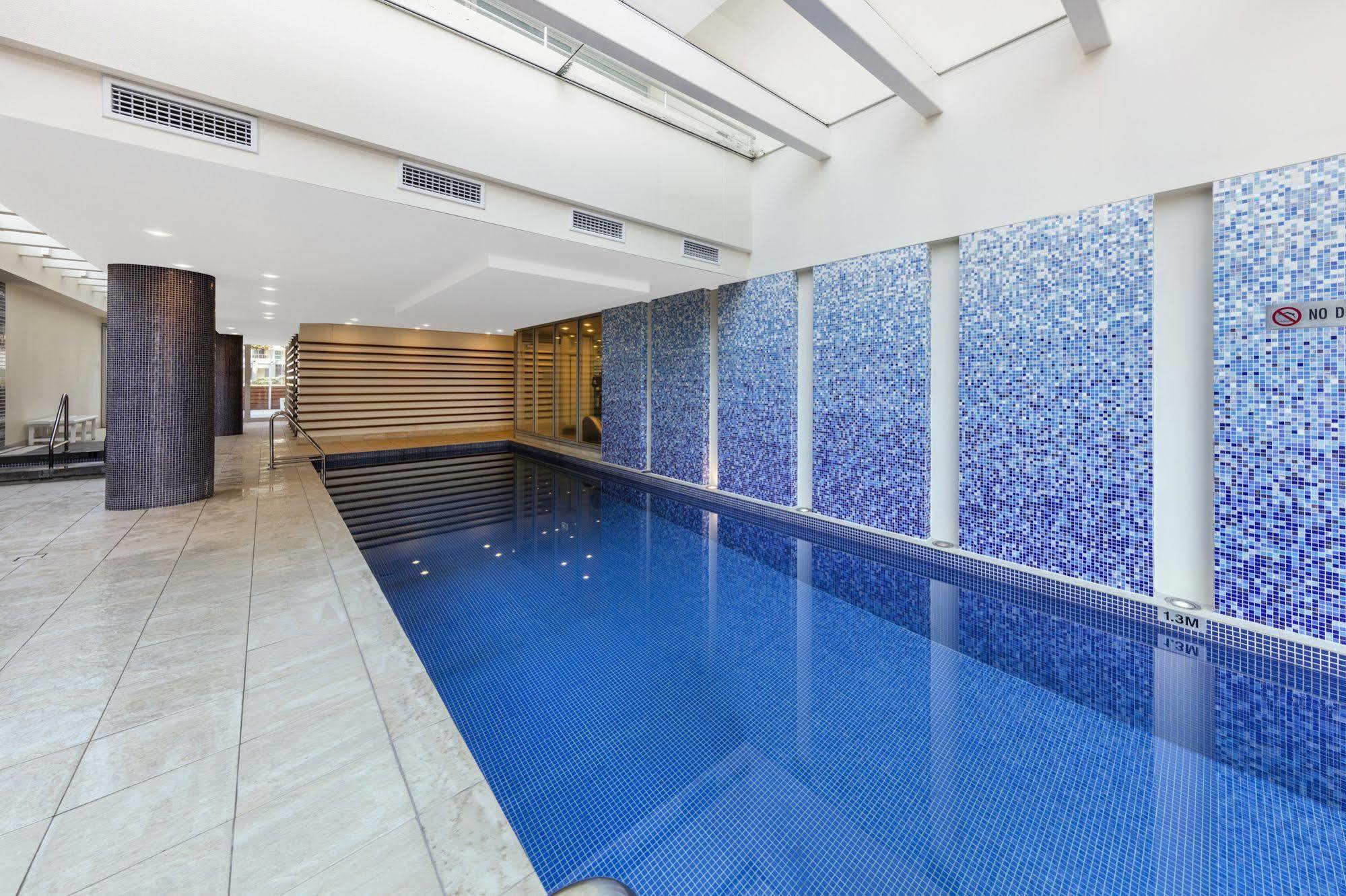 Oaks Glenelg Liberty Suites Аделейд Екстериор снимка